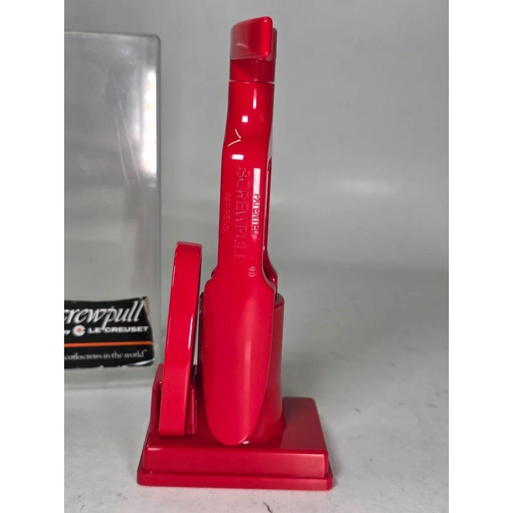 Le Creuset item that